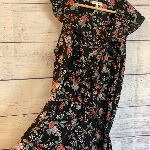 MAX STUDIO floral wrap dress - Picture 3 of 7